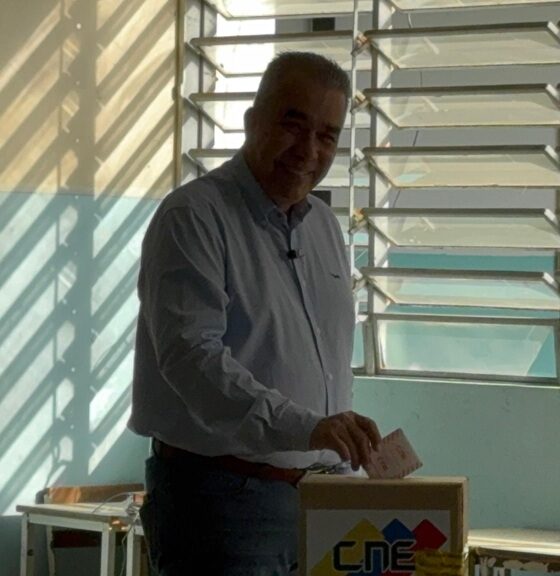 Luis Eduardo Martínez voto