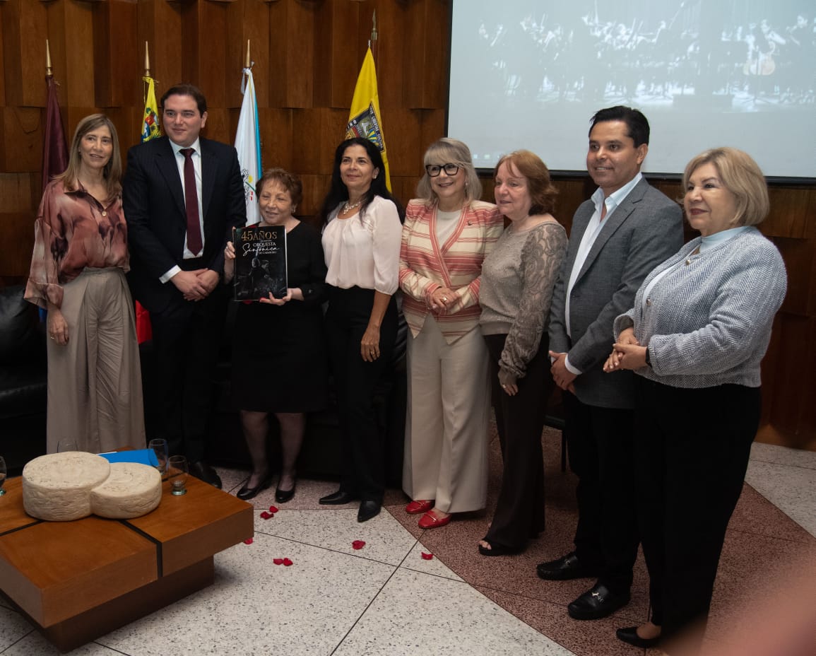 Orquesta Sinfónica de Carabobo presentó libro sobre sus 45 años de historia