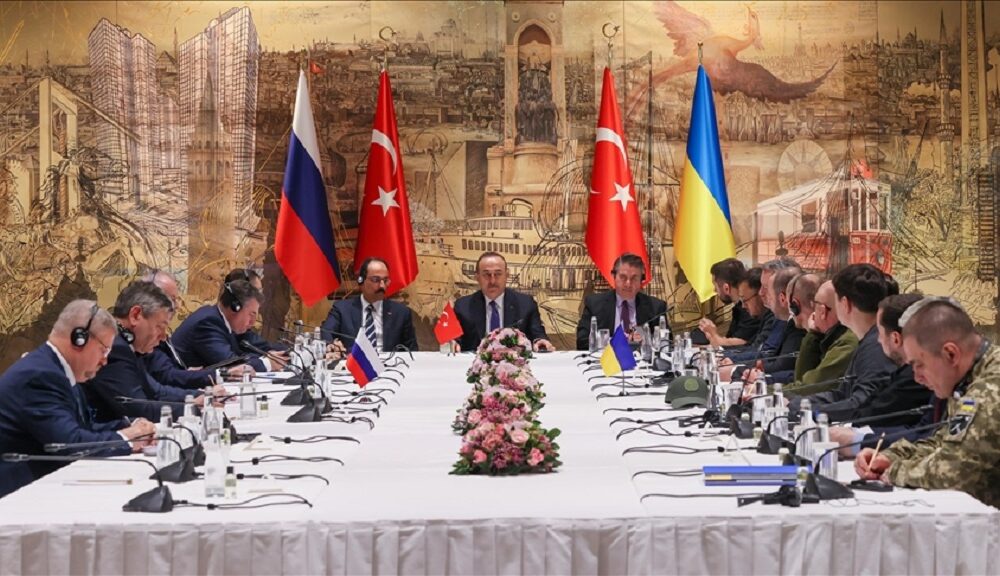 Surgen primeros acuerdos entre Rusia y Ucrania tras reunión en Turquía