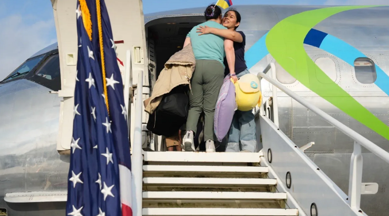 primer vuelo de autodeportación - Agencia Carabobeña de Noticias - acn