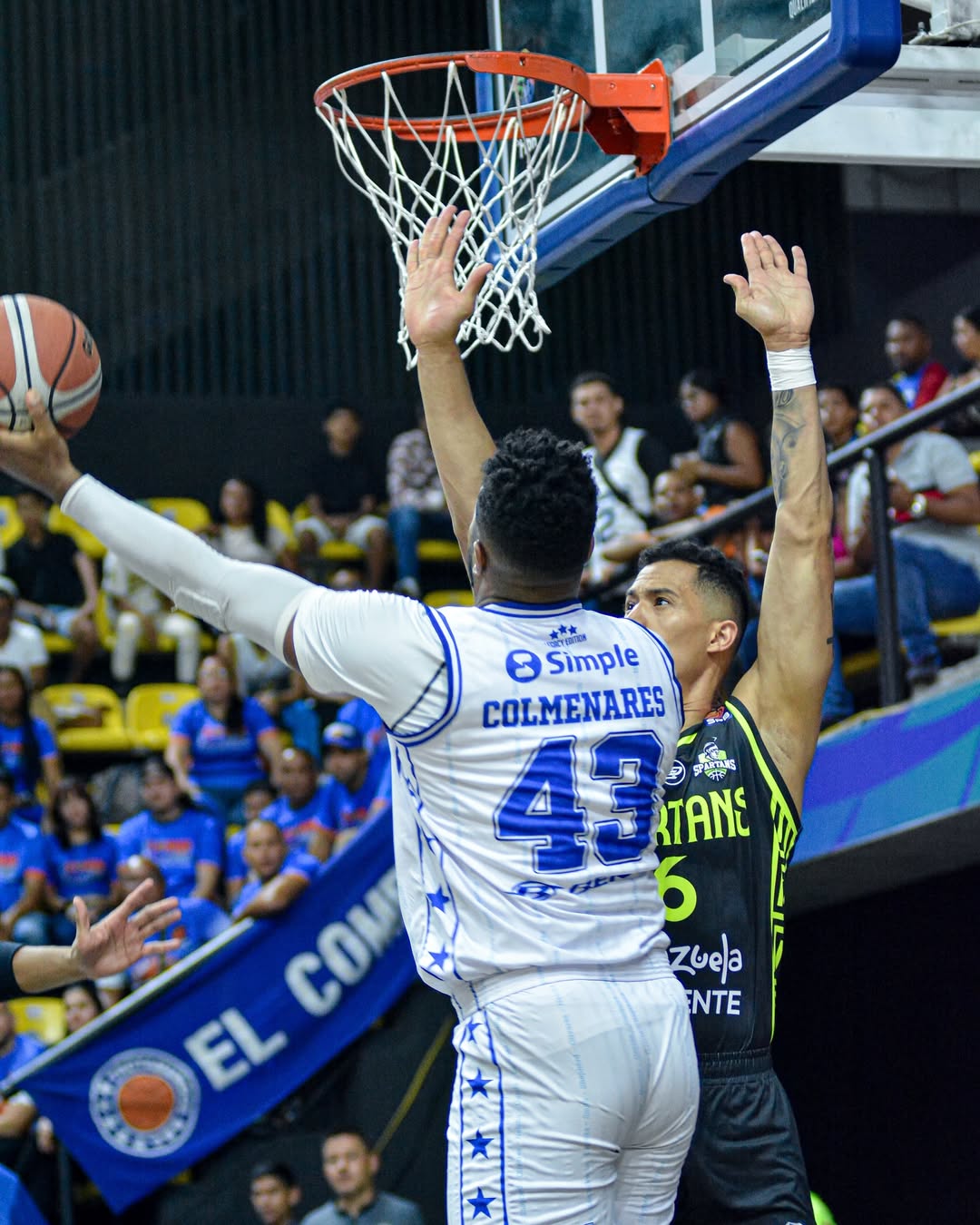 Trotamundos de Carabobo cedió el primero ante Spartans Distrito Capital