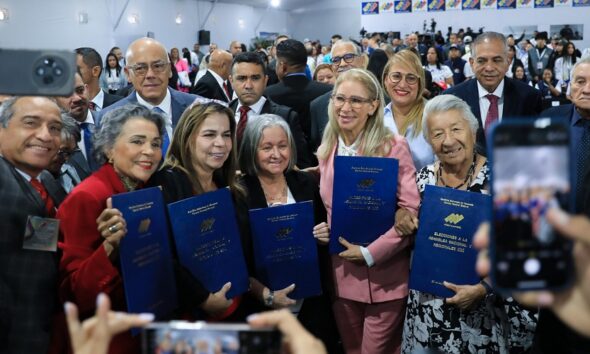 Maduro saludó y felicitó -Agencia Carabobeña de Noticias – ACN – Política