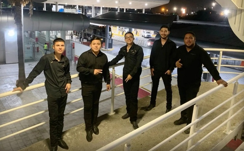cinco integrantes del grupo "Fugitivo" -Agencia Carabobeña de Noticias – ACN – Espectáculos