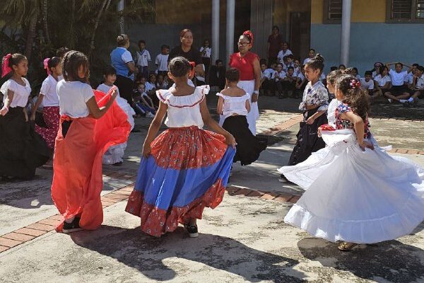Escuela Saludable Luis Rafael Betancourt - Agencia Carabobeña de Noticias - acn