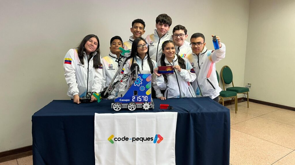 Casupo robot de Codepeques - Agencia Carabobeña de Noticias