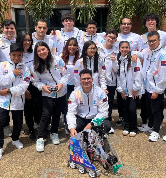 Casupo robot de Codepeques - Agencia Carabobeña de Noticias