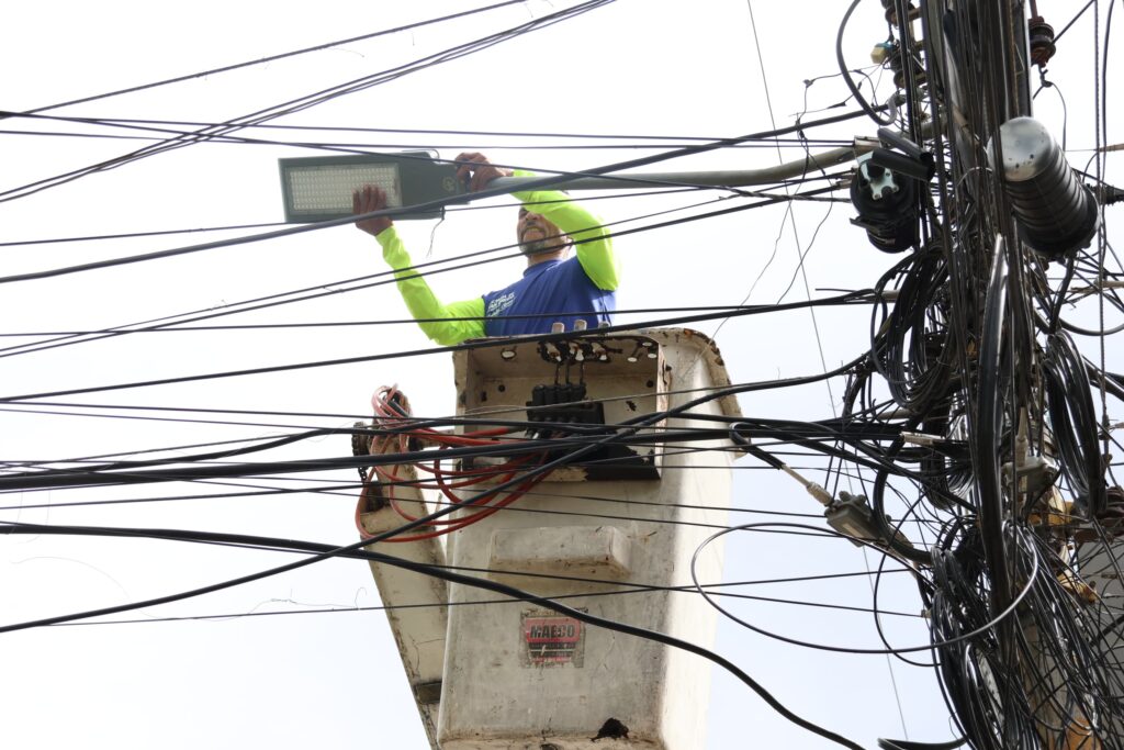 Cuadrillas eléctricas de IAM Fumcosandi - Agencia Carabobeña de Noticias