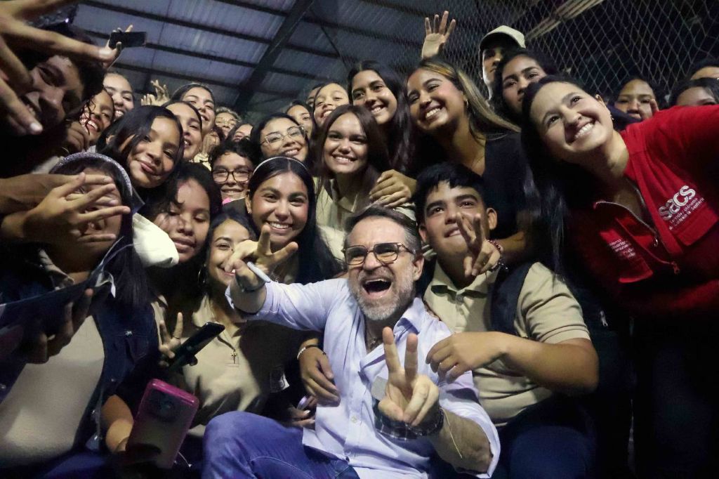 Expoferia de Oportunidades de Estudio 2025 - Agencia Carabobeña de Noticias