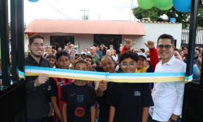 León Jurado entregó cancha de usos múltiples - Agencia Carabobeña de Noticias