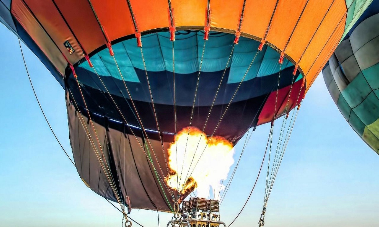 Al menos ocho personas murieron este sábado en un accidente de globo aerostático en la región de Santa Catarina, al sur de Brasil -Agencia Carabobeña de Noticias – ACN – Internacionales