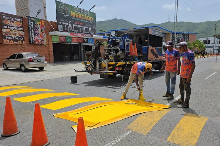 avanzan las labores de asfaltado -Agencia Carabobeña de Noticias – ACN – Carabobo