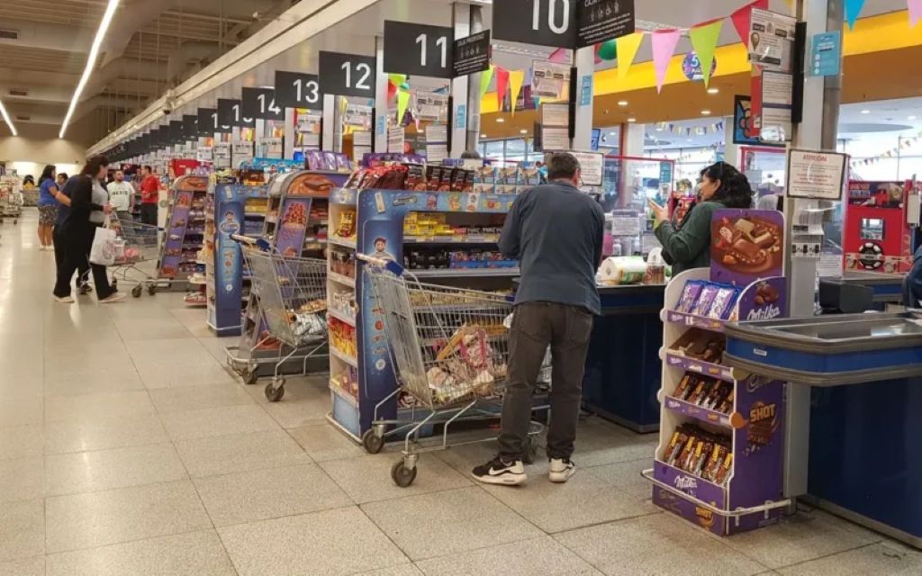 95% de pagos en supermercados se realizan en bolívares - Agencia Carabobeña de Noticias