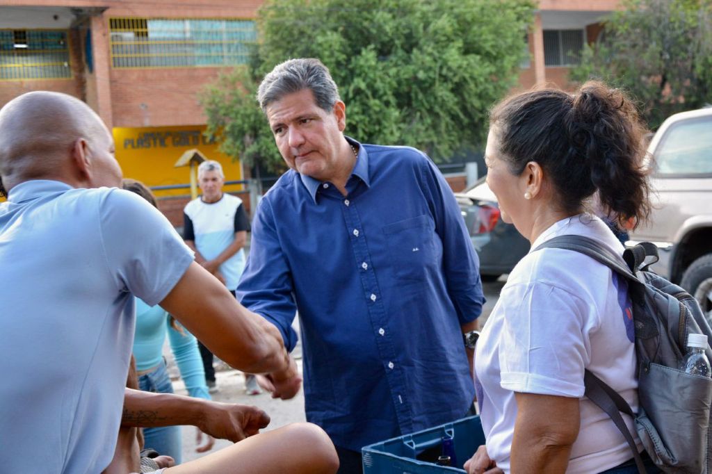 Armando Amengual recorrió sur de Valencia - Agencia Carabobeña de Noticias
