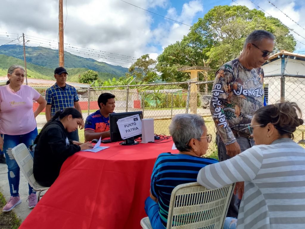 Atendido sector Potrerito de Chirgua - Agencia Carabobeña de Noticias