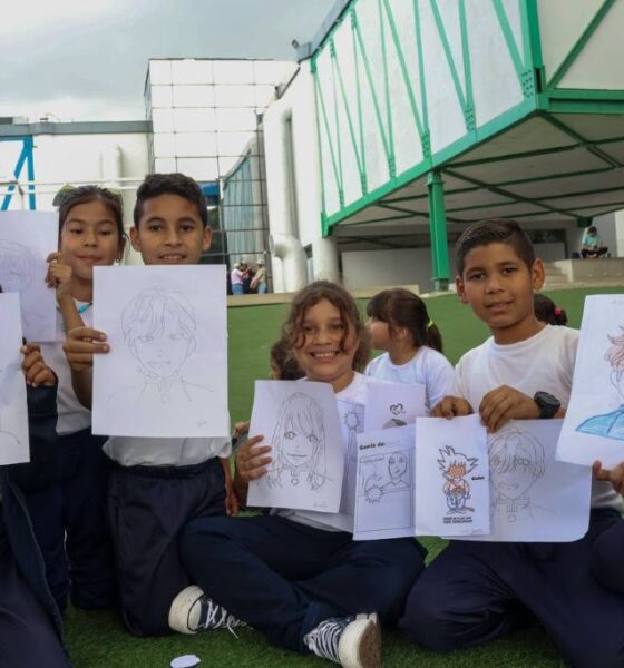 Autobús de Nancy recibió niños - Agencia Carabobeña de Noticias