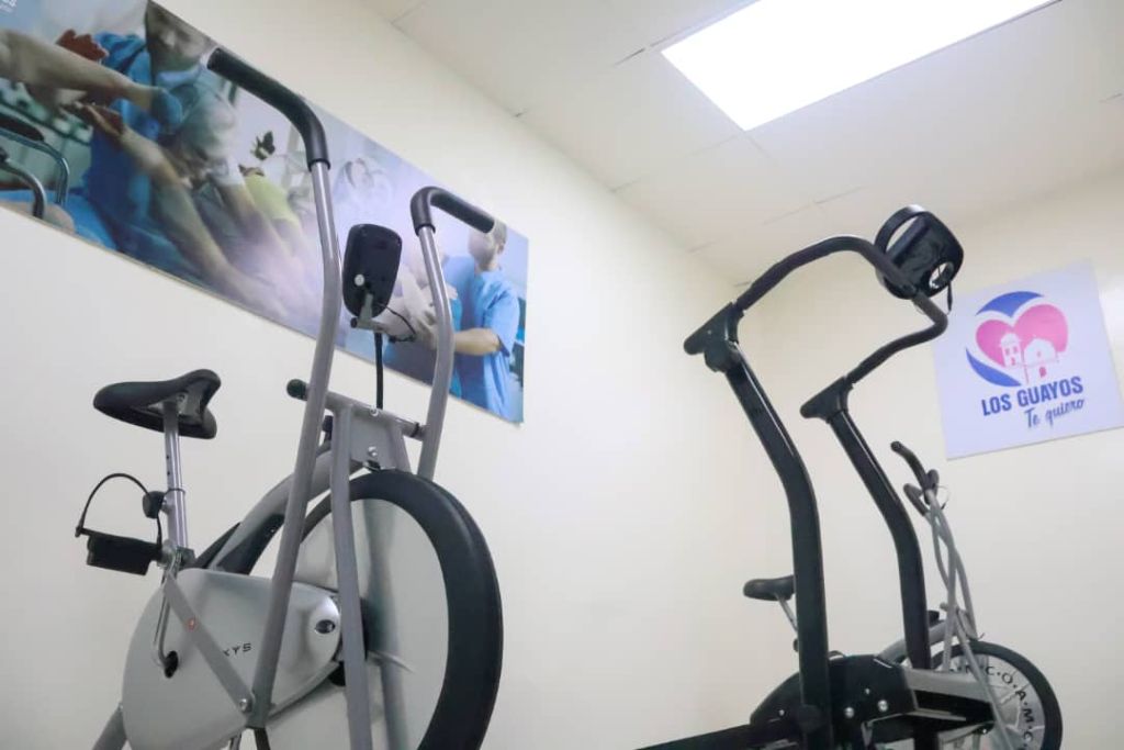 Centro de Atención del Adulto Mayor en Los Guayos - Agencia Carabobeña de Noticias