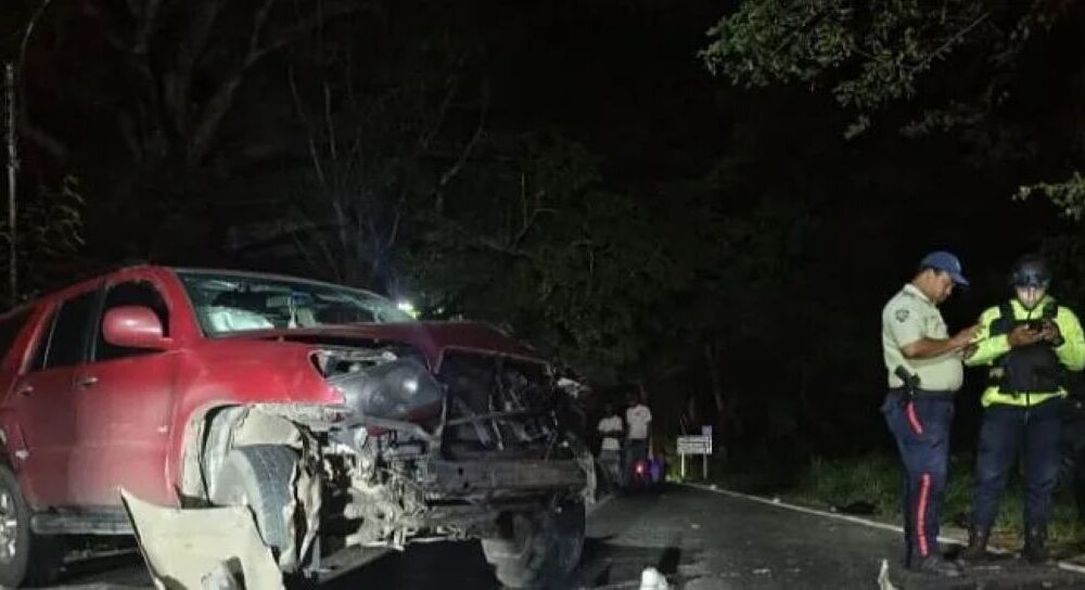 Dos fallecidas en accidente vial - Agencia Carabobeña de Noticias