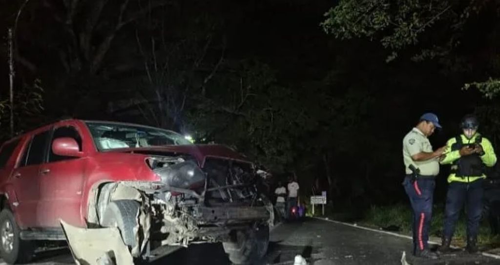 Dos fallecidas en accidente vial - Agencia Carabobeña de Noticias