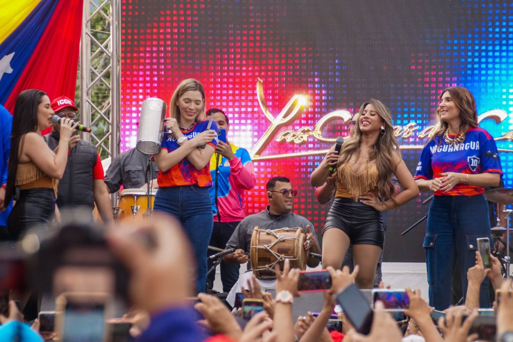 Elizabeth Niño cerró campaña - Agencia Carabobeña de Noticias