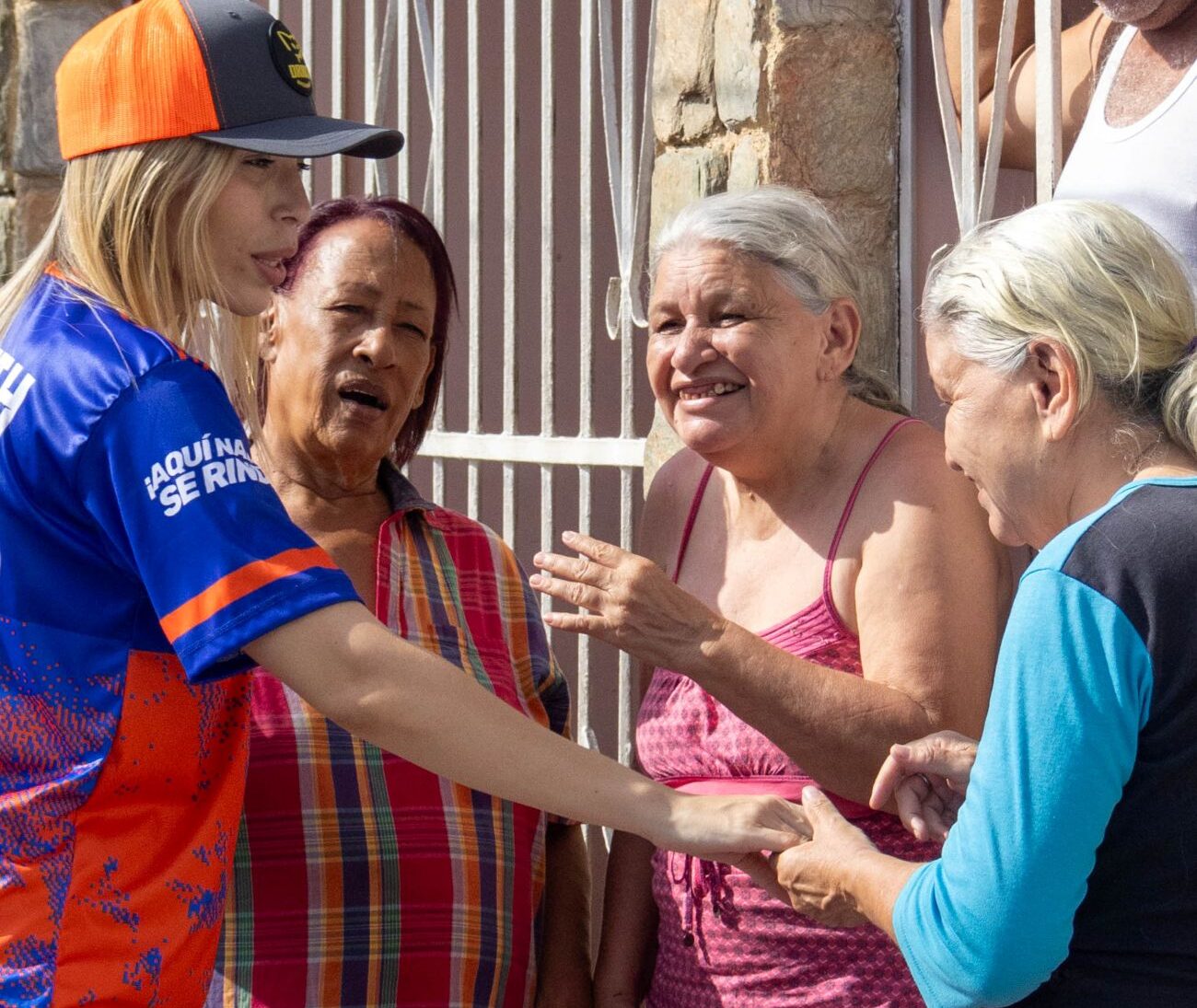 Elizabeth Niño recorre de Naguanagua - Agencia Carabobeña de Noticias
