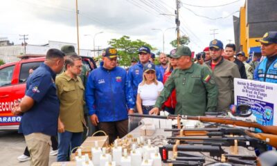 Entrega de dotación policial en Carabobo - Agencia Carabobeña de Noticias