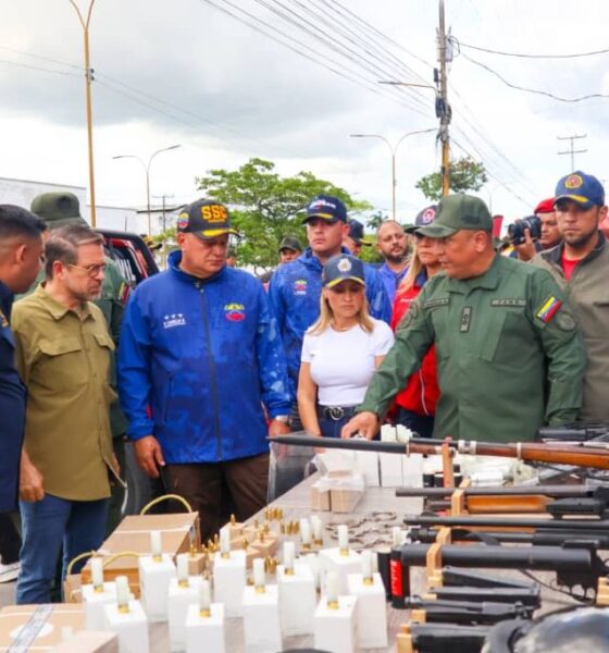 Entrega de dotación policial en Carabobo - Agencia Carabobeña de Noticias