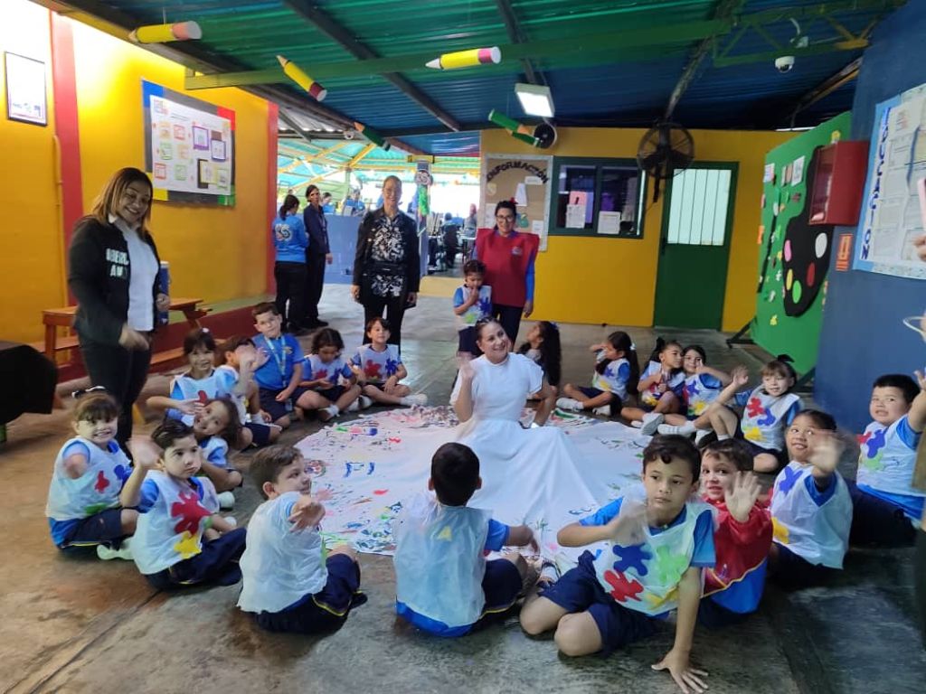 Estudiantes de IDEA participaron en creativa jornada - Agencia Carabobeña de Noticias
