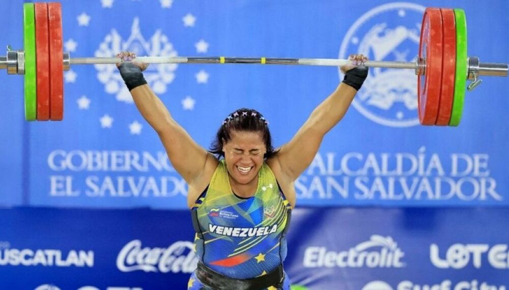 Halterofilia venezolana suma siete medallas - Agencia Carabobeña de Noticias