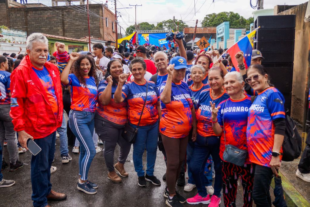 Elizabeth Niño cerró campaña - Agencia Carabobeña de Noticias