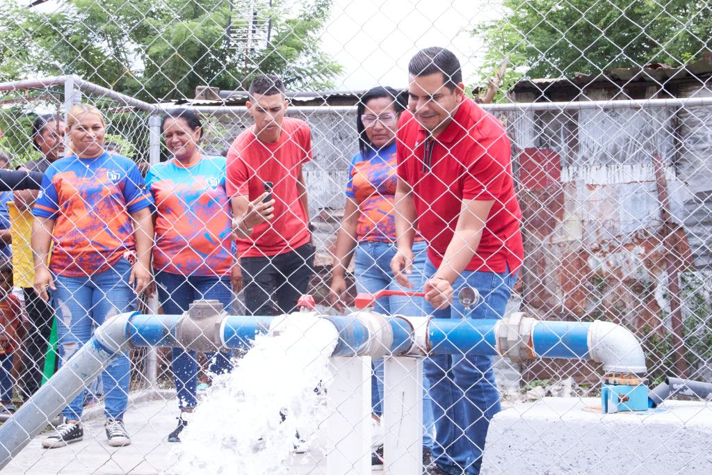 Inaugurado pozo de agua en Manuelita Sáenz - Agencia Carabobeña de Noticias