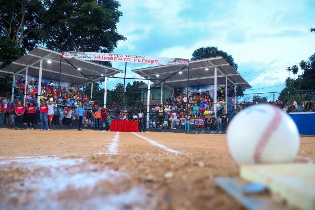 Inauguraron Estadio Humberto Flores - Agencia Carabobeña de Noticias