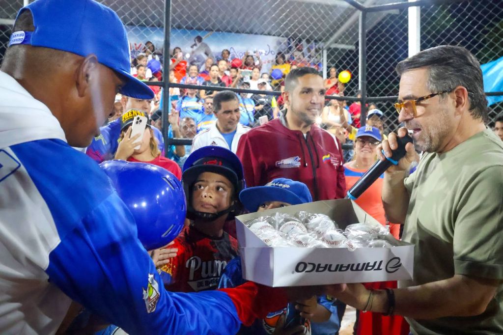 Inauguraron Estadio Humberto Flores - Agencia Carabobeña de Noticias