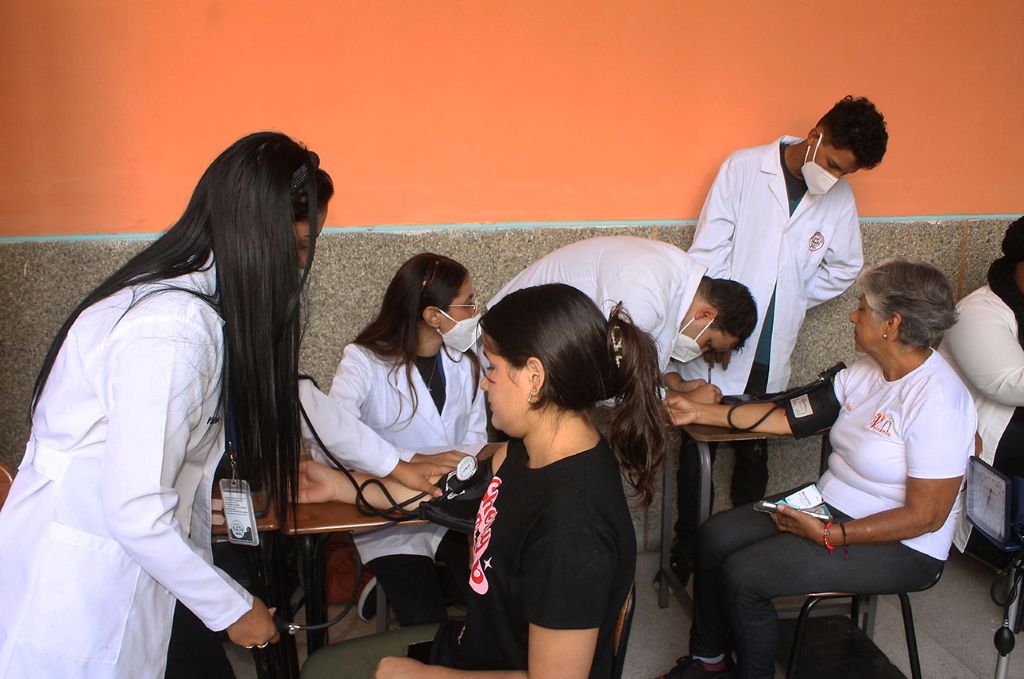 Jornada de Salud Integral en UPTV - Agencia Carabobeña de Noticias