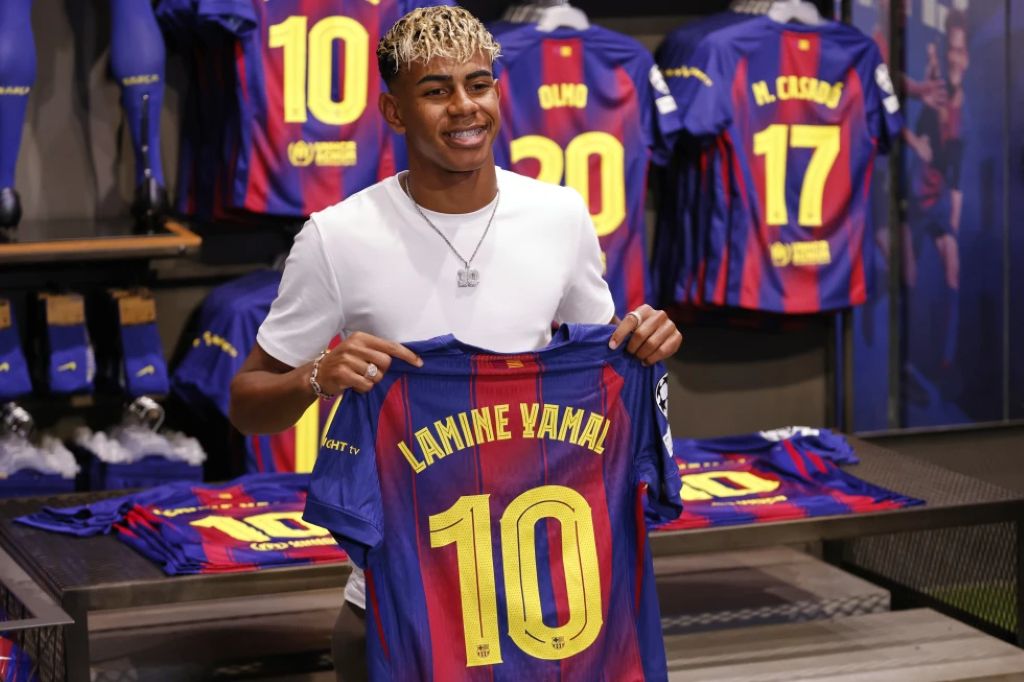 Lamine Yamal con 10 de Messi - Agencia Carabobeña de Noticias
