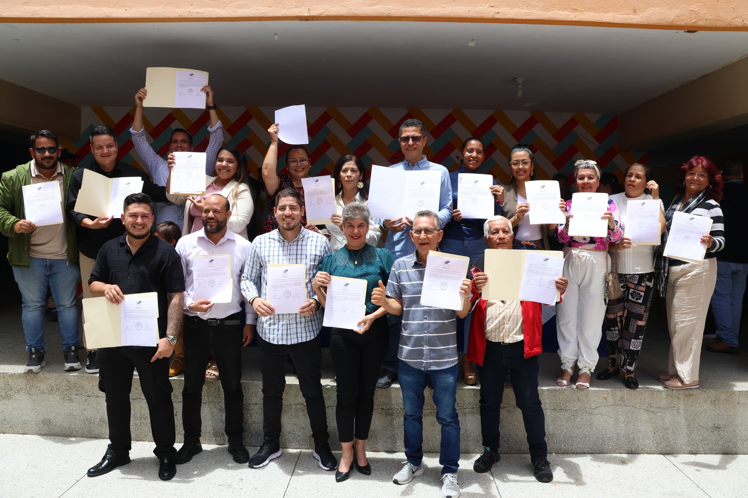 León Jurado proclamado alcalde reelecto - Agencia Carabobeña de Noticias