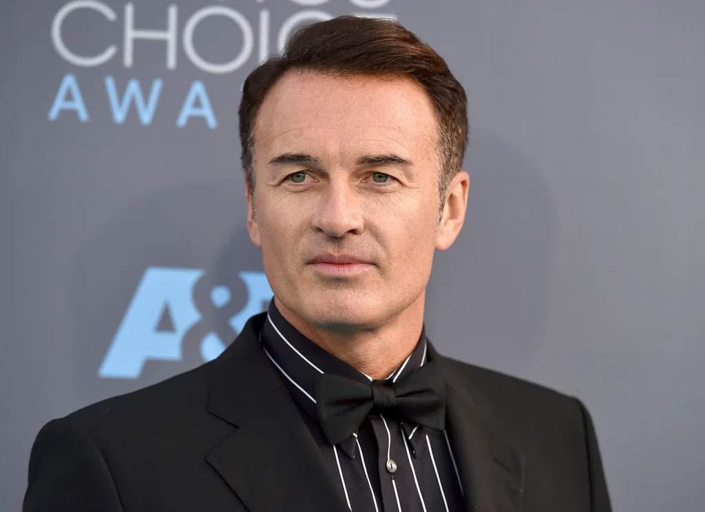 Muere Julian McMahon - Agencia Carabobeña de Noticias