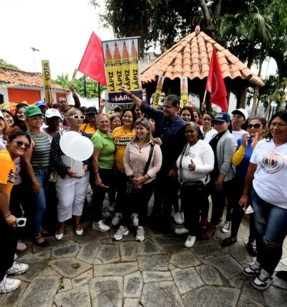 Mujeres respalda a Armando Amengual - Agencia Carabobeña de Noticias