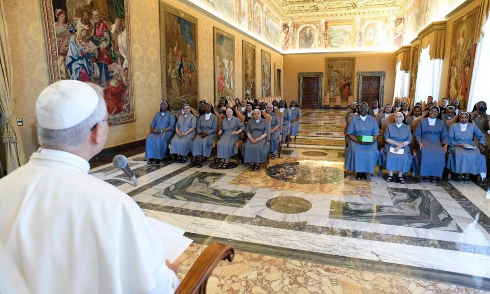 Papa León Hermanas Agustinas Siervas