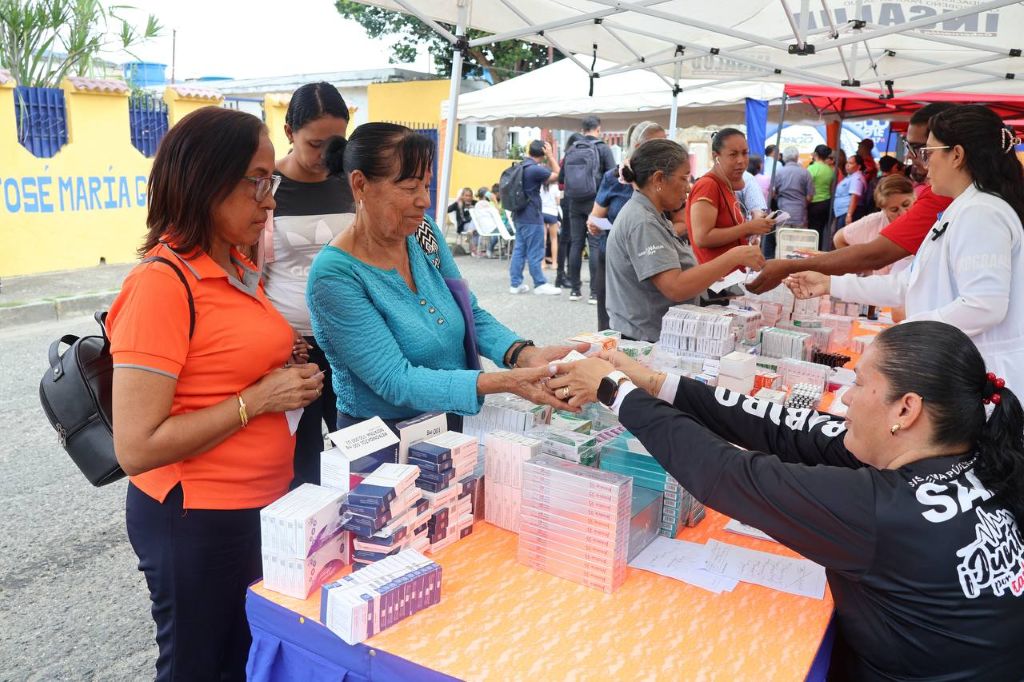 Programa 0-800 Bigote en Naguanagua - Agencia Carabobeña de Noticias