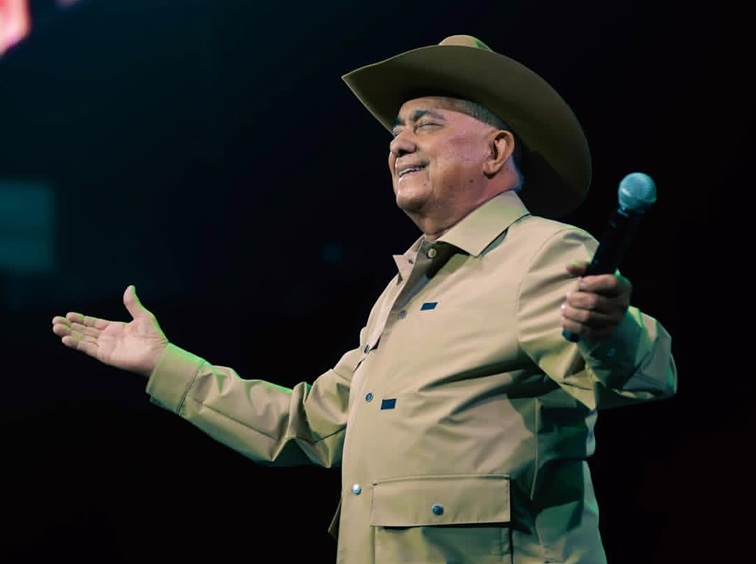 Reynaldo Armas Cardenal te necesita