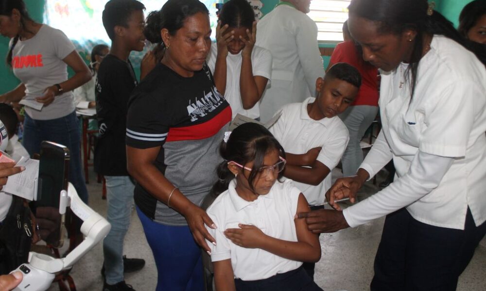 Salud va a la Escuela en Parque Valencia - Agencia Carabobeña de Noticias