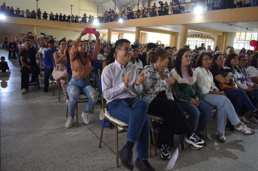 Shows musicales de preescolar y primaria - Agencia Carabobeña de Noticias