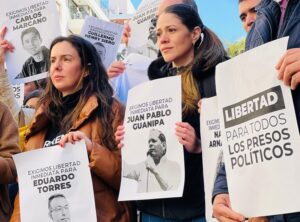 Venezolanos en Argentina papa León