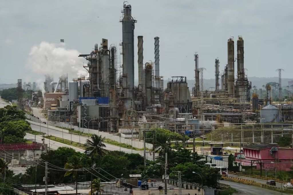 Venezuela mantiene producción petrolera - Agencia Carabobeña de Noticias