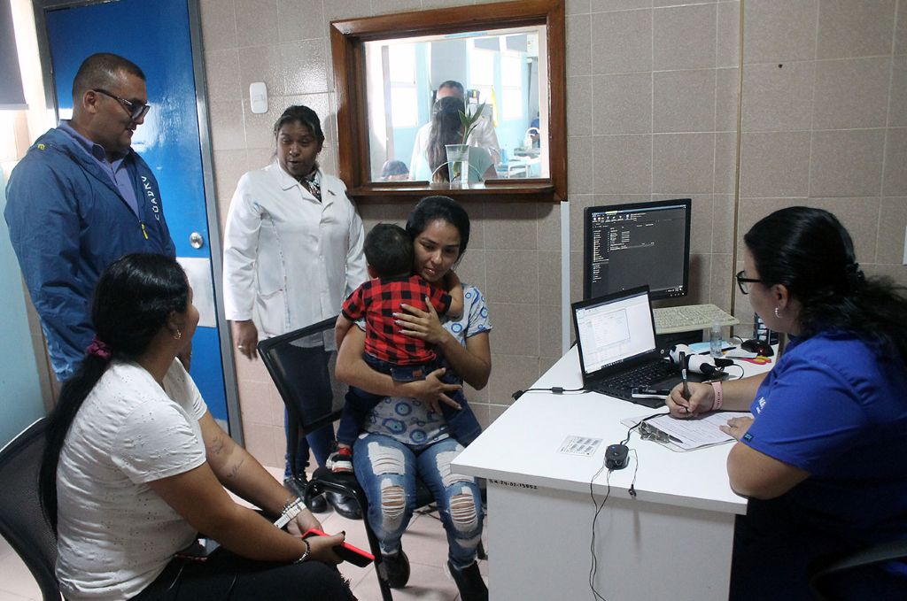 activaron implantes cocleares - Agencia Carabobeña de Noticias