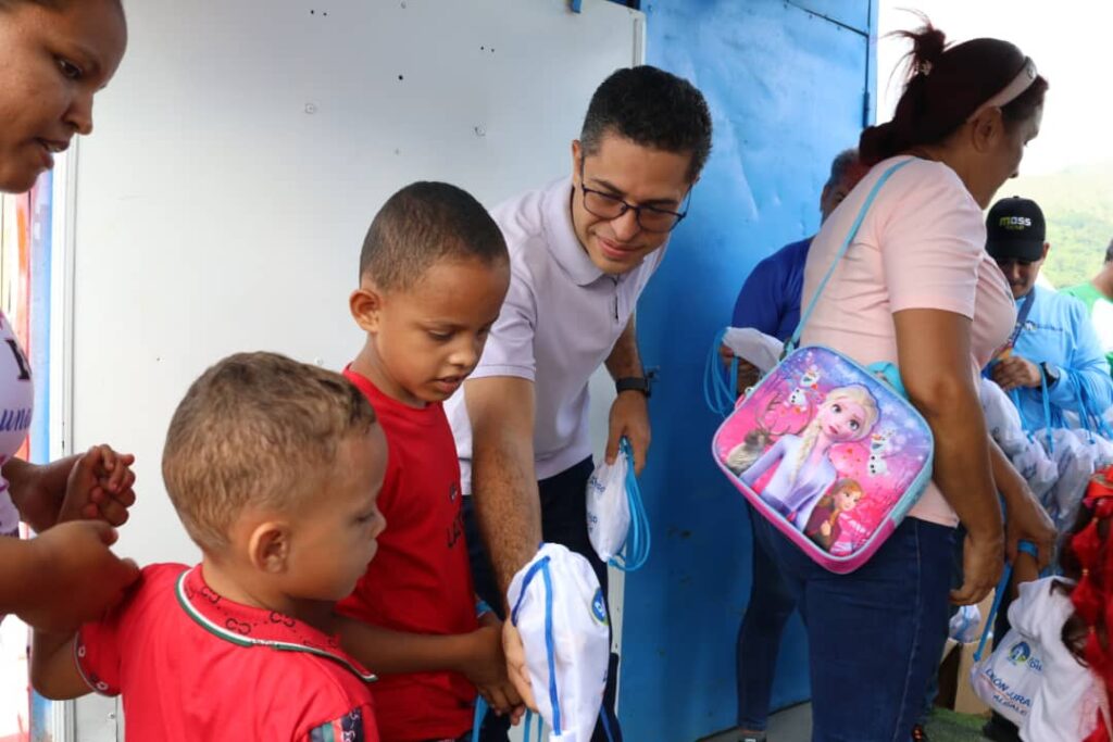 niños en el Center Park de San Diego - Agencia Carabobeña de Noticias