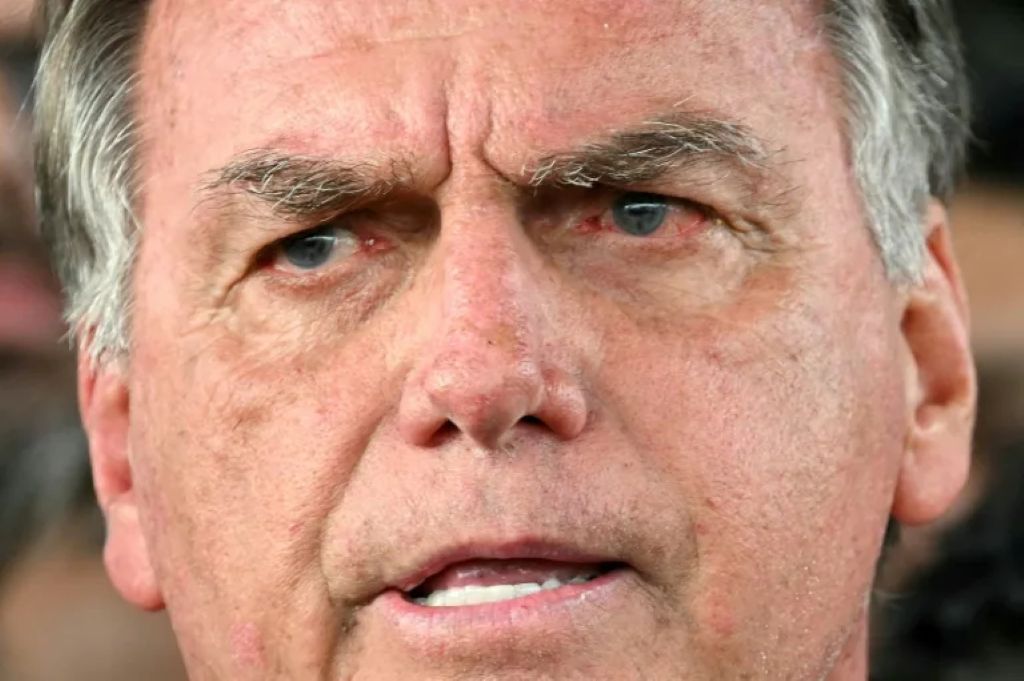 Bolsonaro a presión domiciliaria - Agencia Carabobeña de Noticias