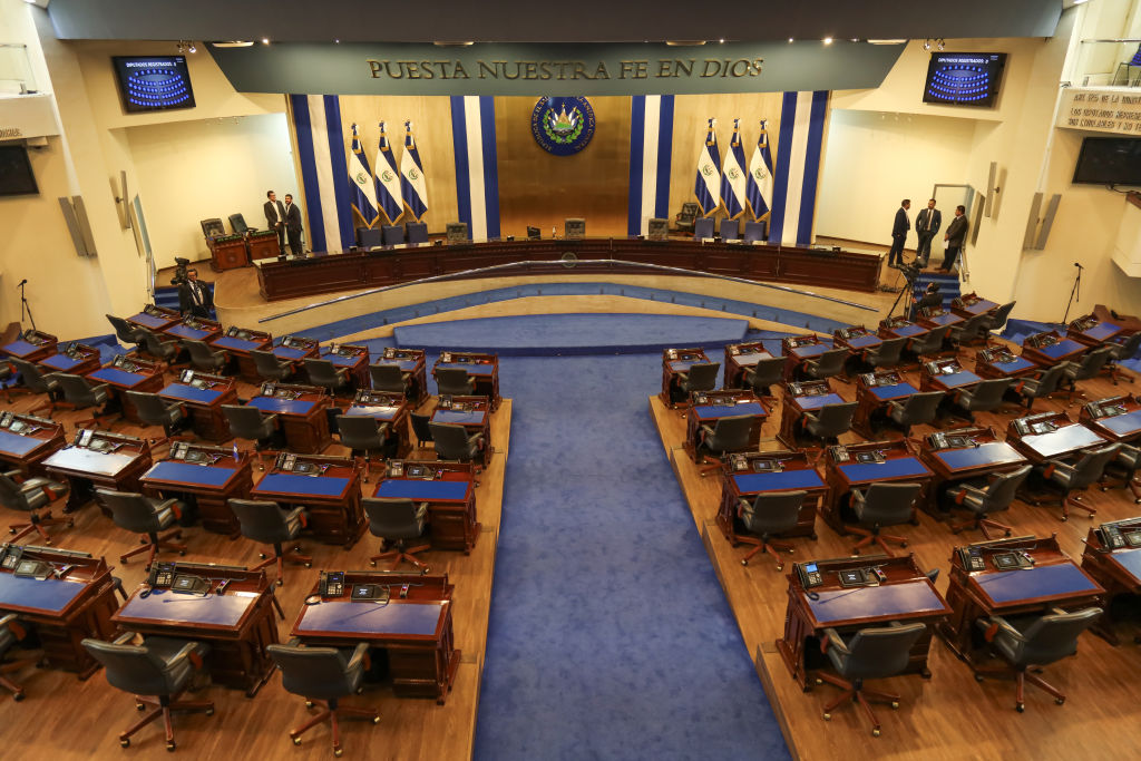 Congreso reforma constitución de El Salvador - Agencia Carabobeña de Noticias