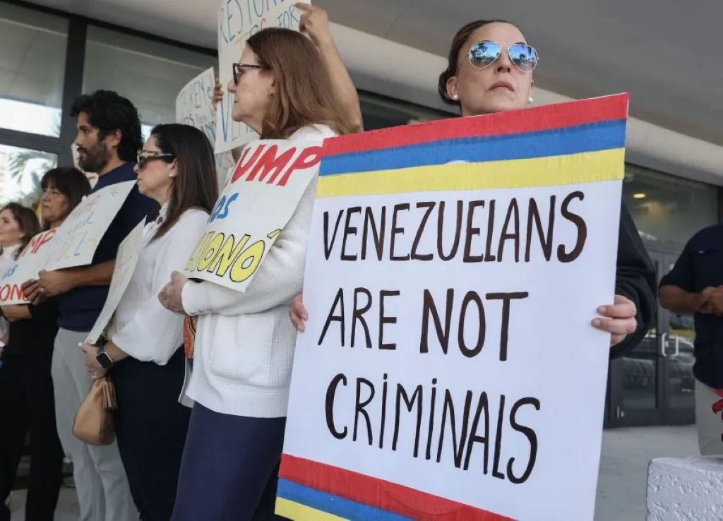 Corte de apelaciones bloquea fin al TPS a venezolanos - Agencia Carabobeña de Noticias