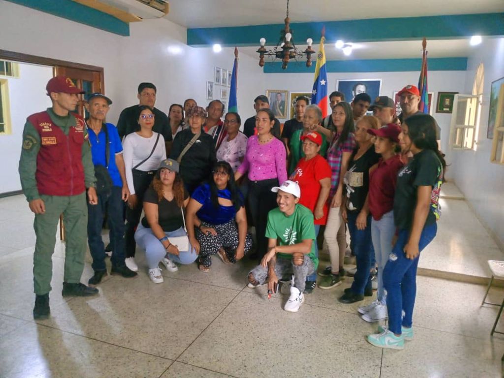 Firman acta convenio de la primera consulta nacional - Agencia Carabobeña de Noticias